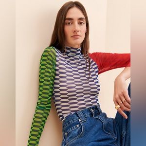 Lisa Says Gah! Ana turtleneck crop top